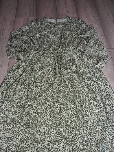 Brand New Elegant Floral Long Maxi Dress - Size - 2XL - RRP - 43.23