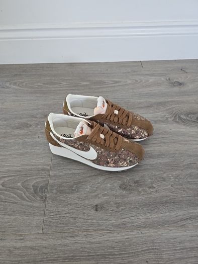 Nike LD100 UK size 5