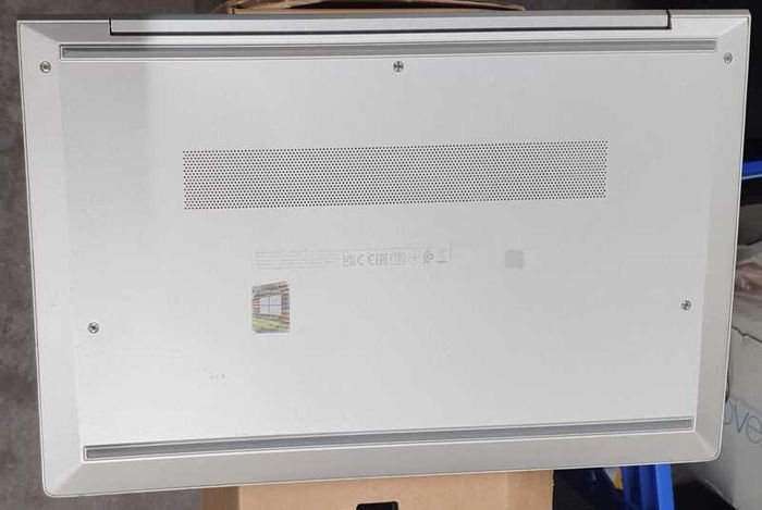 Hp Probook 635 Aero G8 - Ryzen 5 5600u | 16gb Ram | 256gb Nvme