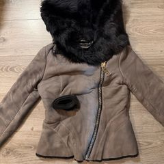 100% shearling fur coat