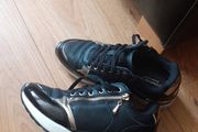 trainers size 5/38