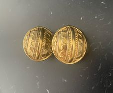 Vintage clip on earrings
