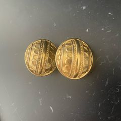 Vintage clip on earrings