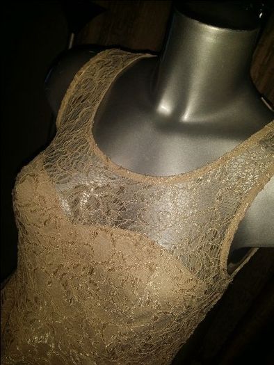 Forever21 beautiful beige lace top size XS UK6/8 EUR34/36 Postage included