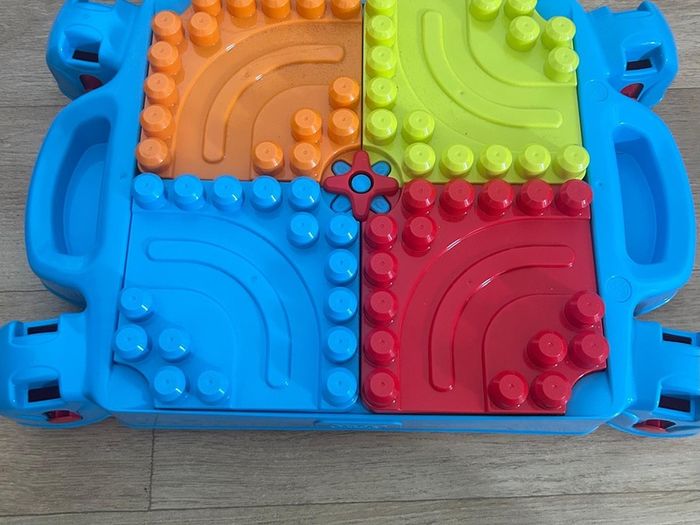 Mega Blocks