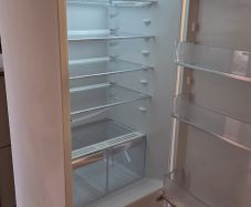 Electrolux Integrated 70/30 Frost Free Fridge Freezer