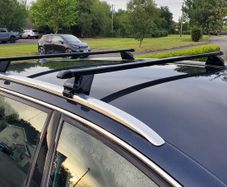 Halfords 1.15m Roof Bars and Mounts