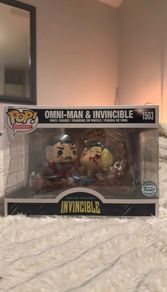 Funko Pop Moment Invincible Omni-Man & Invincible #1503 (Amazon Exclusive) SEALED