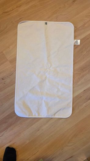 The Little Green Sheep Organic Waterproof Mattress Protector