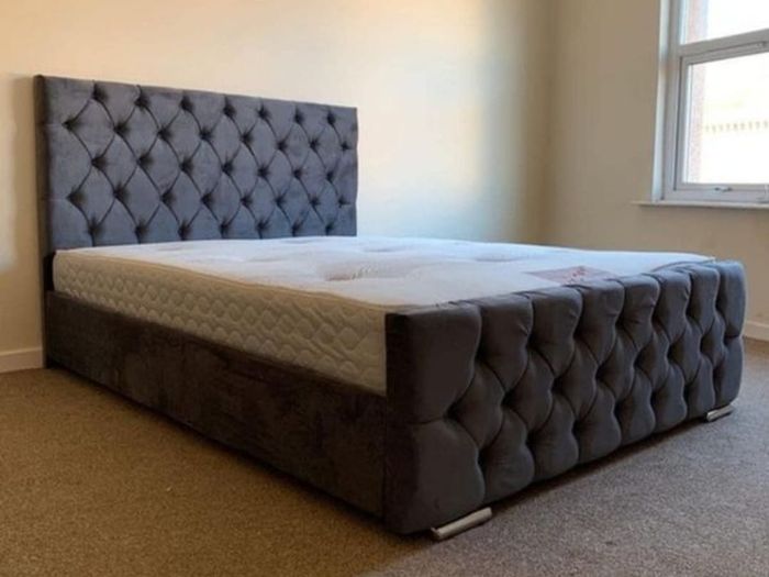 king size Bumber Style Bed frame with Mattress