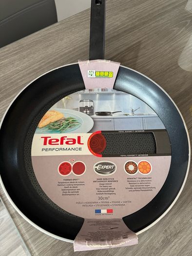 Tefal pan