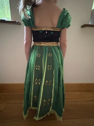 Disney Frozen Princess Anna deluxe dress