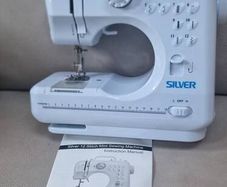 mini sewing machine