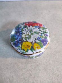 Ardleigh Elliott  Trinket Box Spring Four Seasons 1993