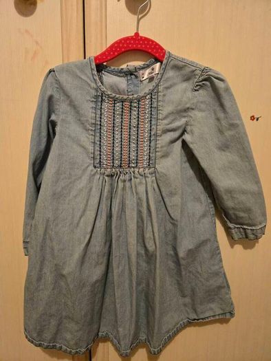 Bundle of 15 girl's Dresses size 2 yo