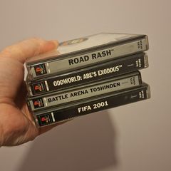 PlayStation 1 Cases x4
