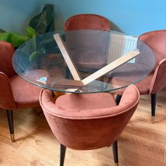 Dining table and 4 chairs