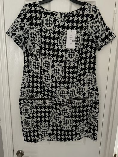 Tunic Dress Black n White BNWT