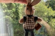 Stylish bunny keychain