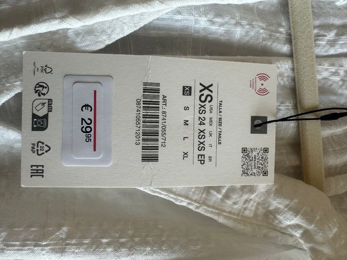 Ladies Zara top - brand new with tags