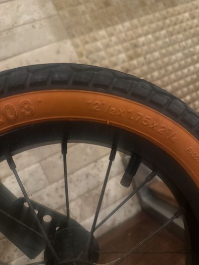 Mongoose kids balance bike