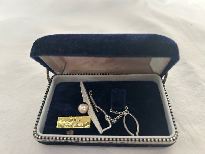 Vintage Japanese Misuzu Genuine Pearl SILVER Tie Clip Bar Boxed Toba Japan