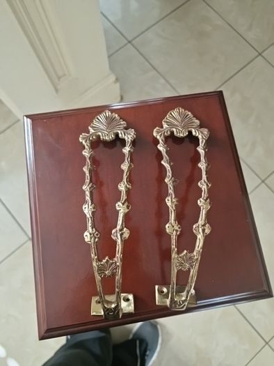 curtain tie backs metal