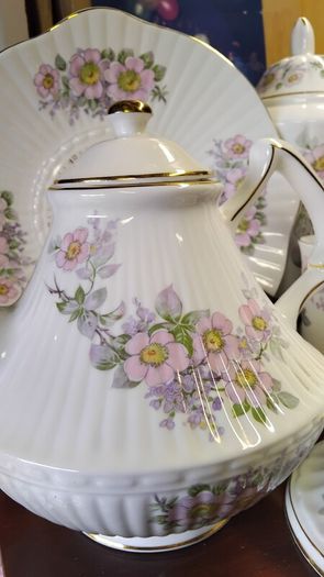 A Bundle Of Vintage  Royal Tara