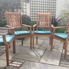 8 Solid Teak Garden Patio Chairs with Green Cushions 500euro