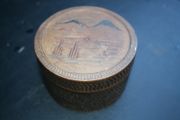 Vintage Beautiful carved and turned wood teak Japanese scene trinket or coaster box. H-2,6" X 4,2"