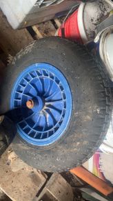 wheel barrow wheel tyre