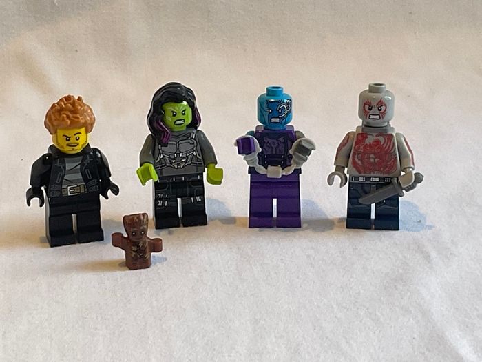 Lego Guardians of the Galaxy figurines