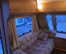 4 Berth caravan to  rent