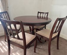 Dining Table & 4 chairs