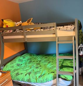 bunk bed