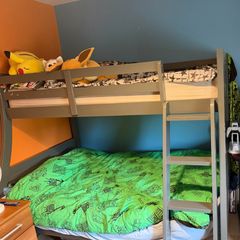 bunk bed