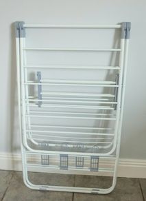 Clothes rack