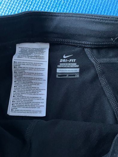 Nike dry fit size S