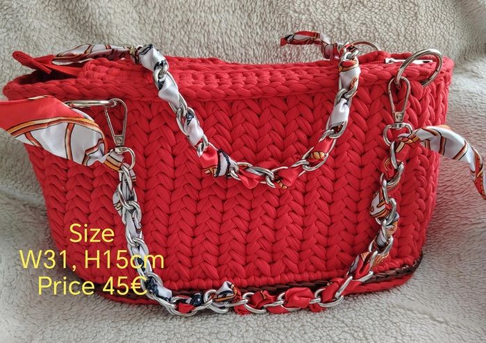 Crochet bag
