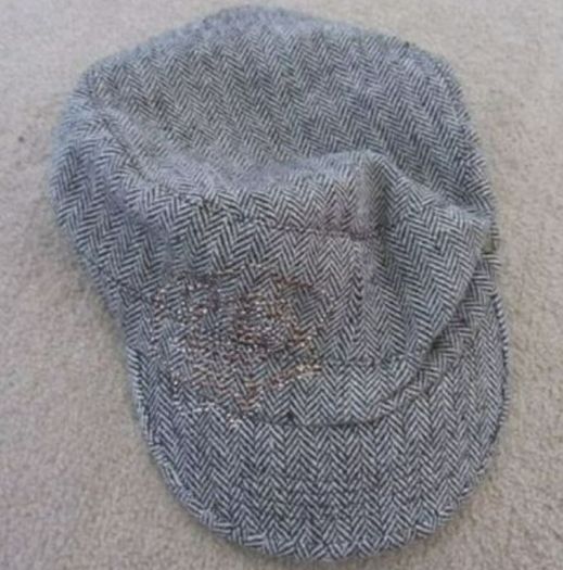 "Atmosphere" brown herringbone hat