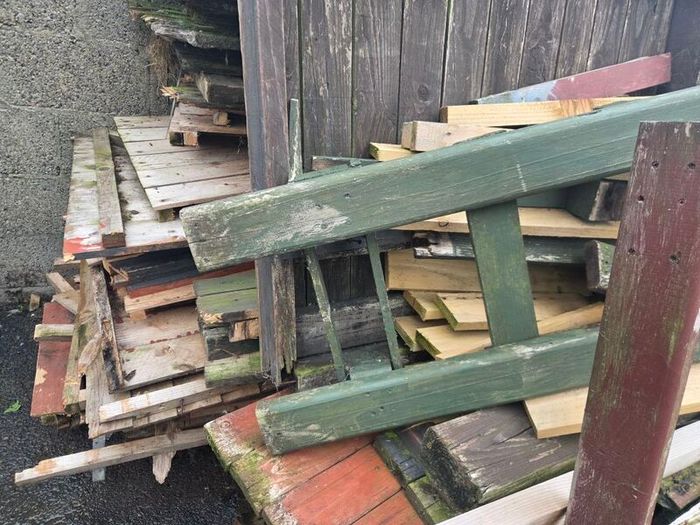 Free wood