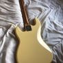 Electric gutair bass Image 2