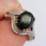 Vintage 9ct Yellow Gold Cats Eye & Diamond Ring Image 7