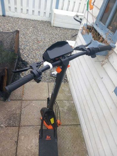 E scooter