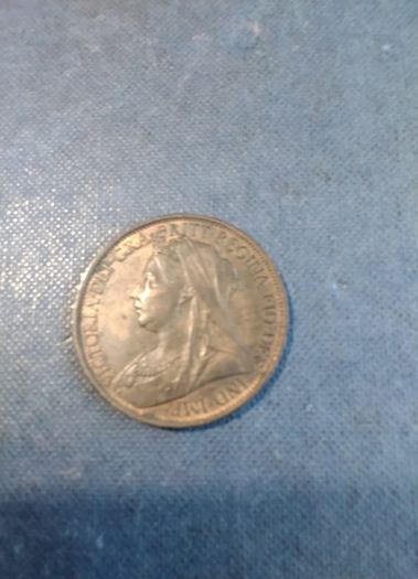 Two   Gb  Coins   Pennies
