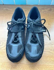 Triban Road 100 Cycling Shoes Size UK 8