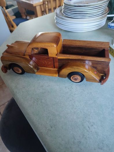 LOVELY Handmade chevrolet wooden pickup TRUCK made of Poplar woods