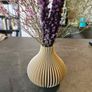 Round plant pot Image 6