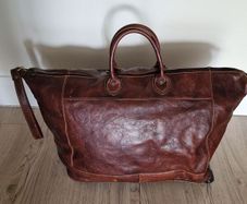 Handmade Italian Leather Travel Bag / Weekend Bag with Wheels