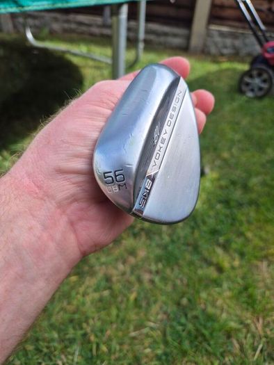 Titleist Vokey SM8 56M